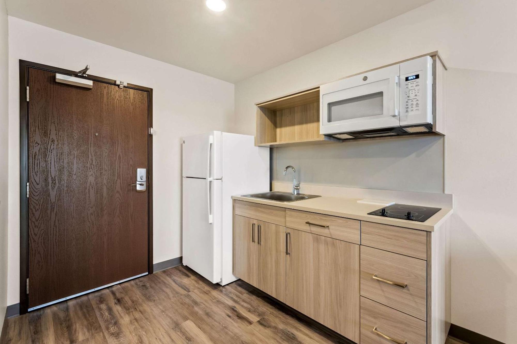 Woodspring Suites Easton Nazareth ภายนอก รูปภาพ